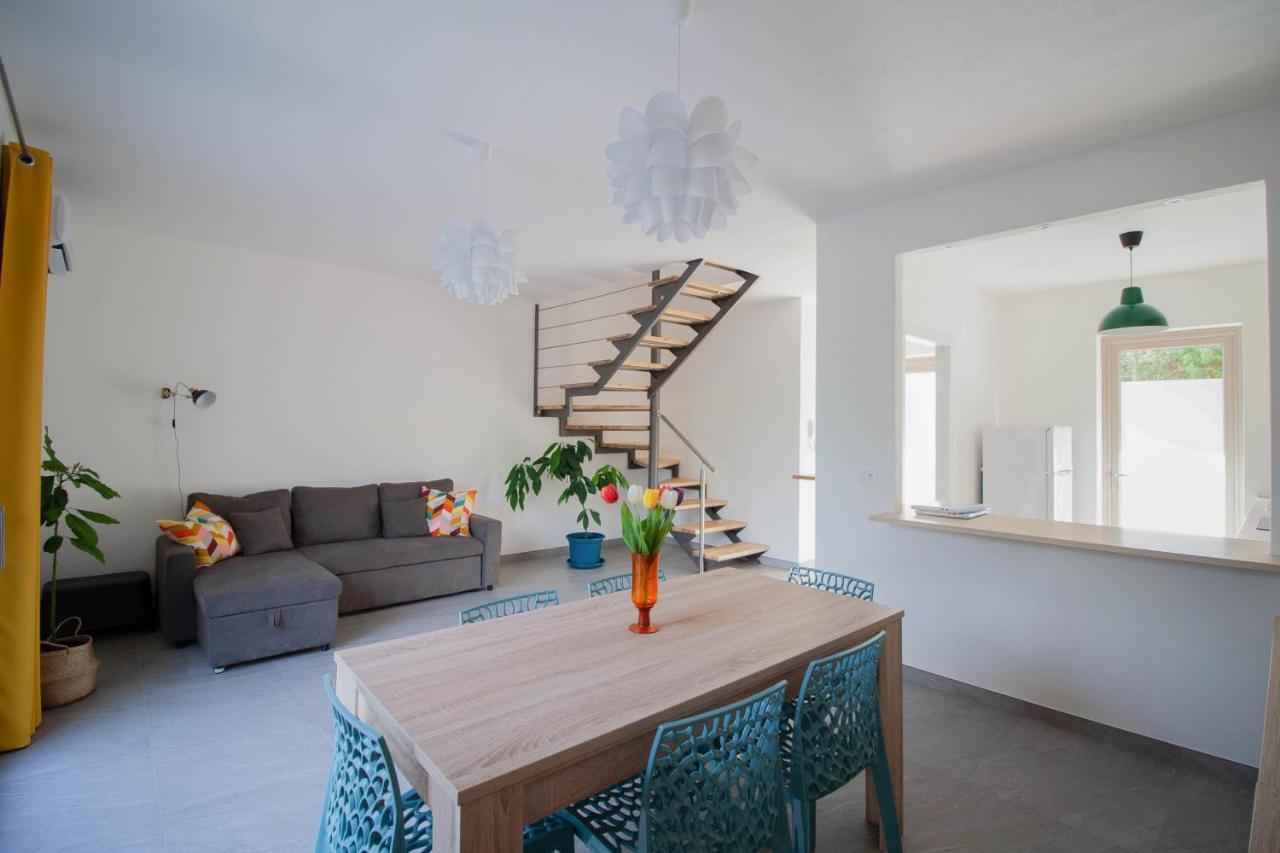 Domek Villa A 100Mt Dalla Spiaggia Capoterra Ngoại thất bức ảnh