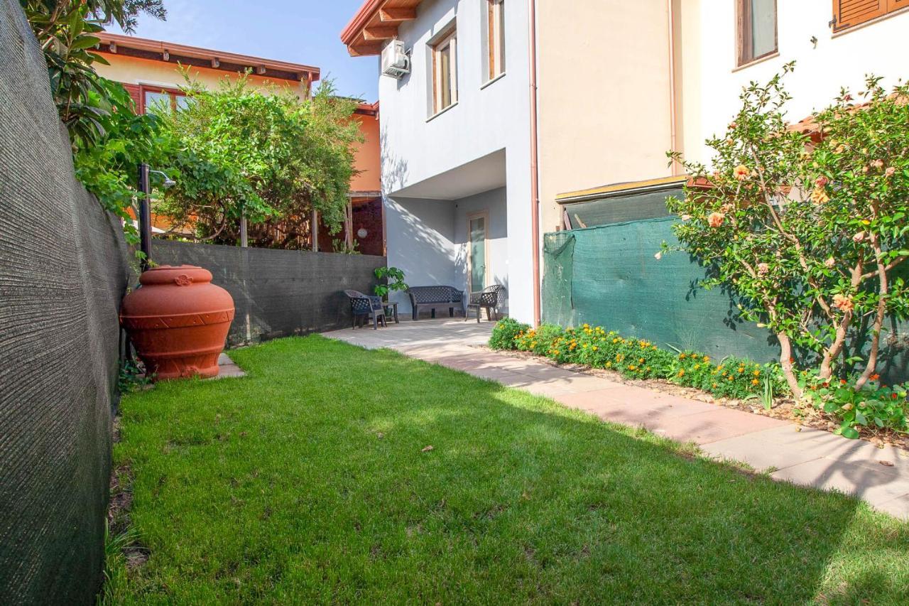 Domek Villa A 100Mt Dalla Spiaggia Capoterra Ngoại thất bức ảnh